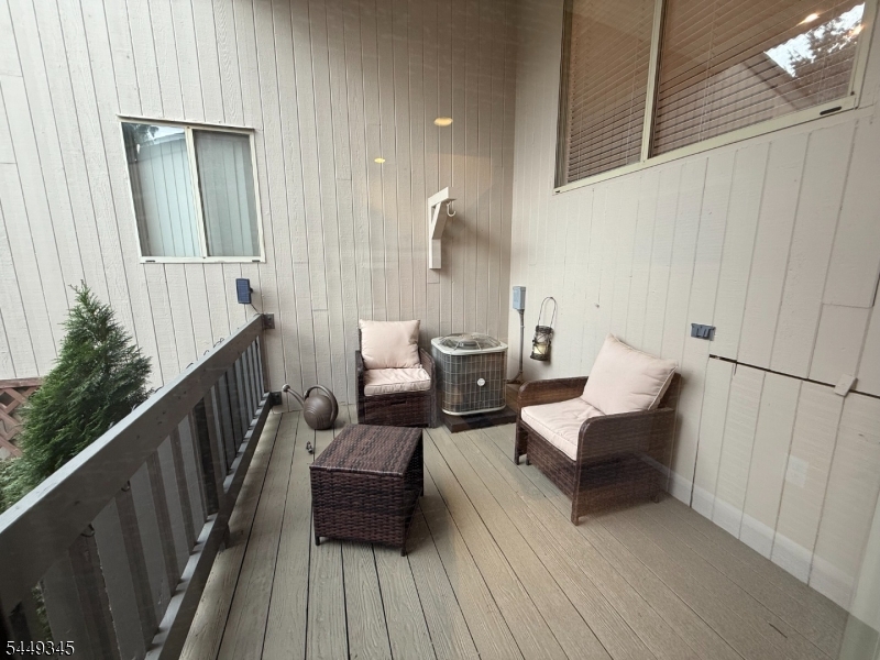26 Kayser Ln Property Photo 15