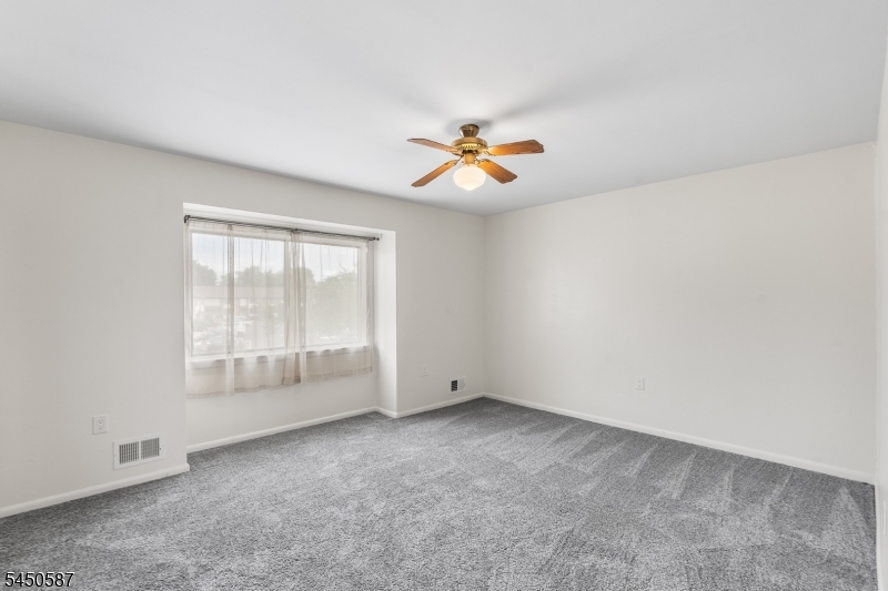 624 Robin Rd Property Photo 14