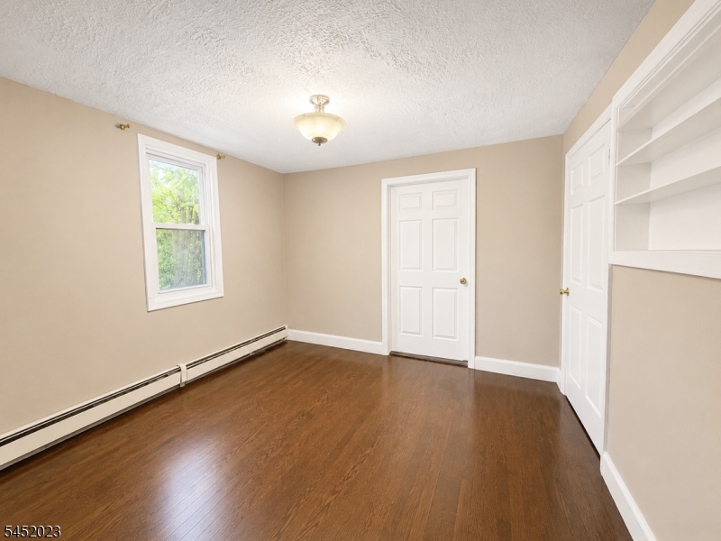 31 White St Property Photo 6