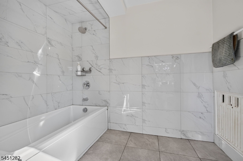 112 Rosewood Ter Property Photo 19