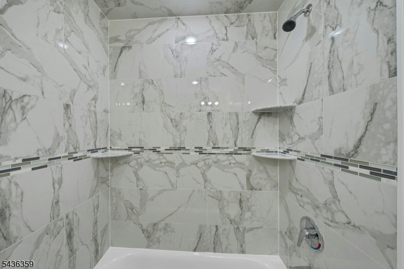 58 Vermont Ave Property Photo 10