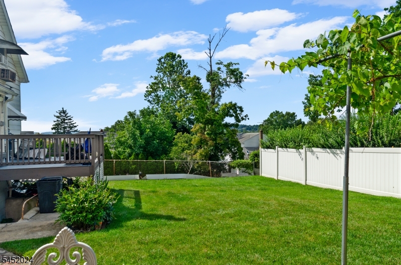 48 Cedarhurst Ave Property Photo 36