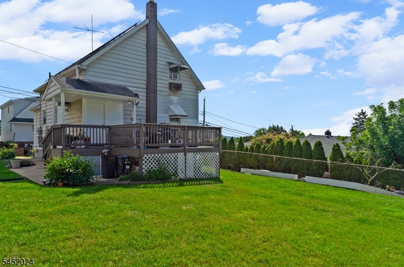 48 Cedarhurst Ave Property Photo 37
