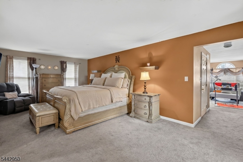 1110 Monroe Drive Property Photo 23