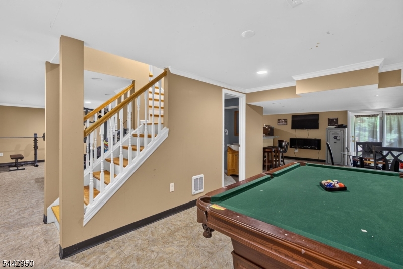 1110 Monroe Drive Property Photo 31