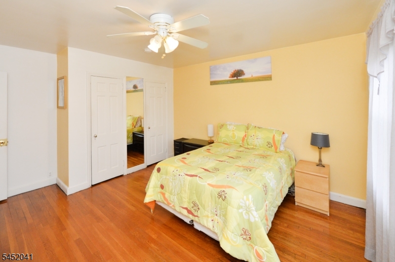 1556 Wyndmoor Ave Property Photo 13