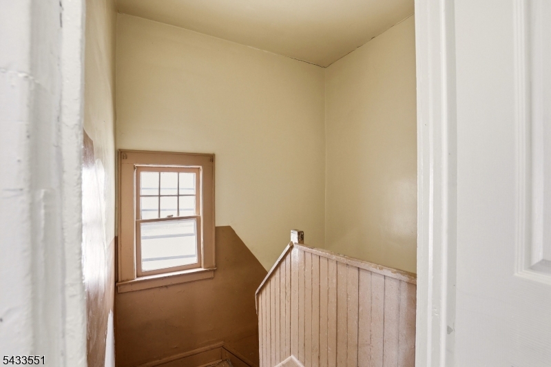 28 Underwood St Property Photo 14