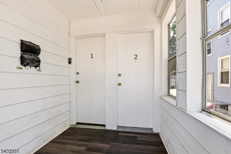 28 Underwood St Property Photo 34