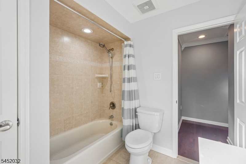 39 Manchester Ct Property Photo 24