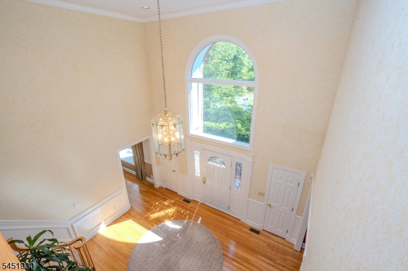 40 Newland Ct Property Photo 6
