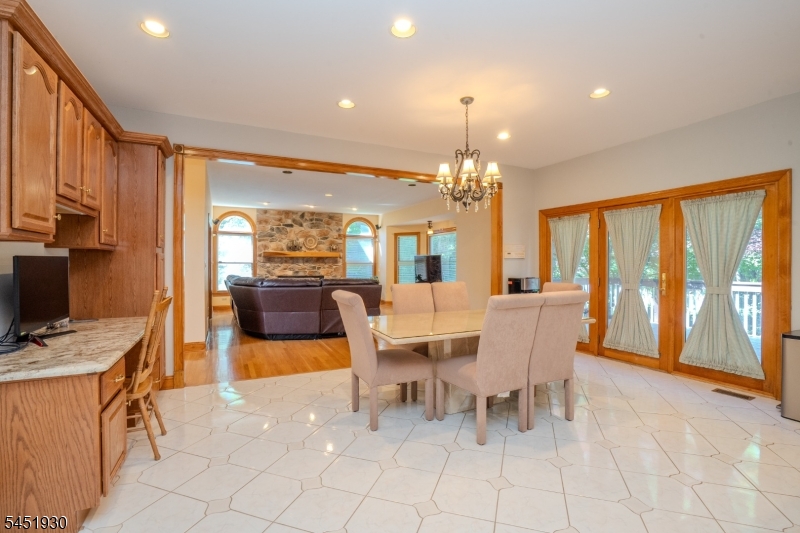 40 Newland Ct Property Photo 11