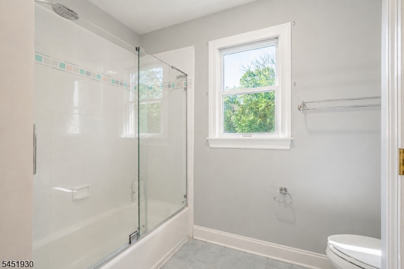 40 Newland Ct Property Photo 27