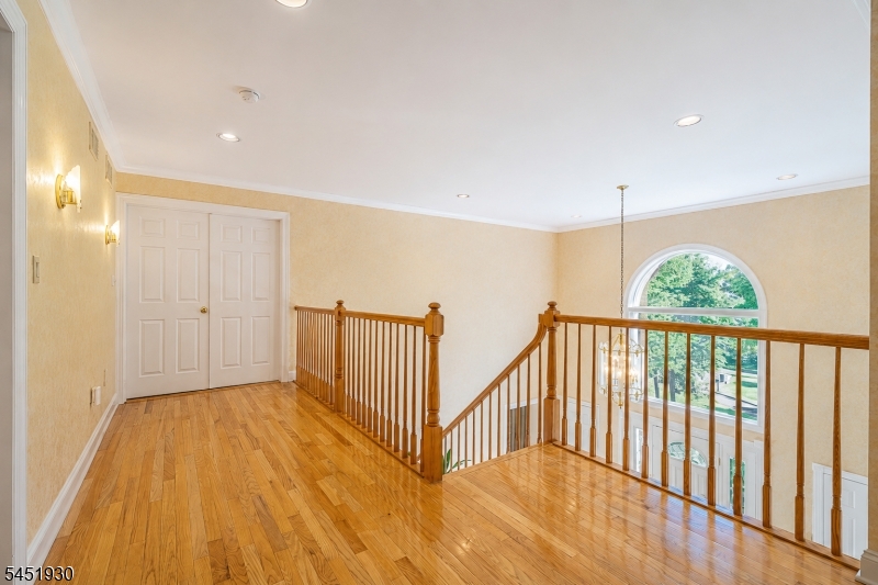 40 Newland Ct Property Photo 28