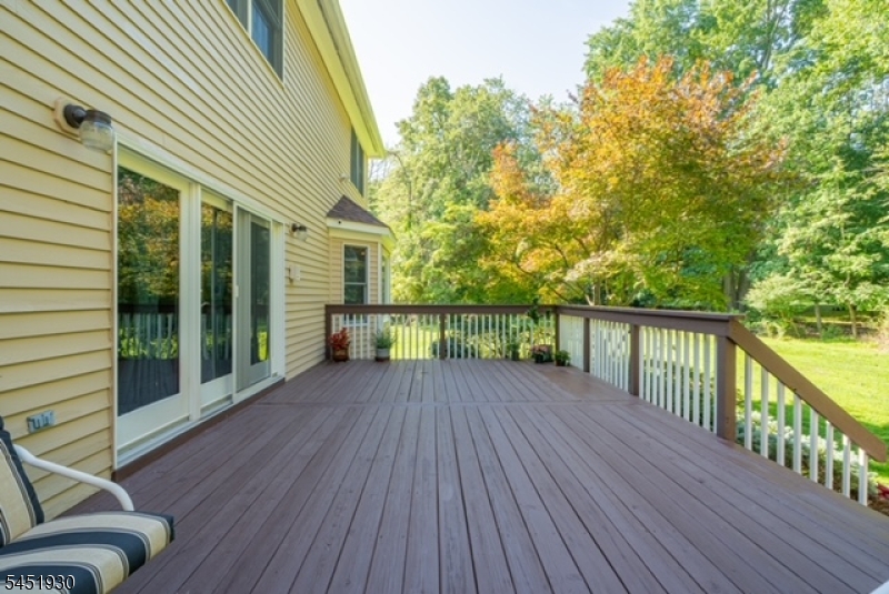 40 Newland Ct Property Photo 35