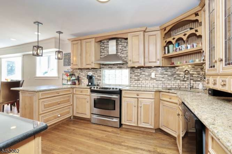 61 Intervale Rd Property Photo 10
