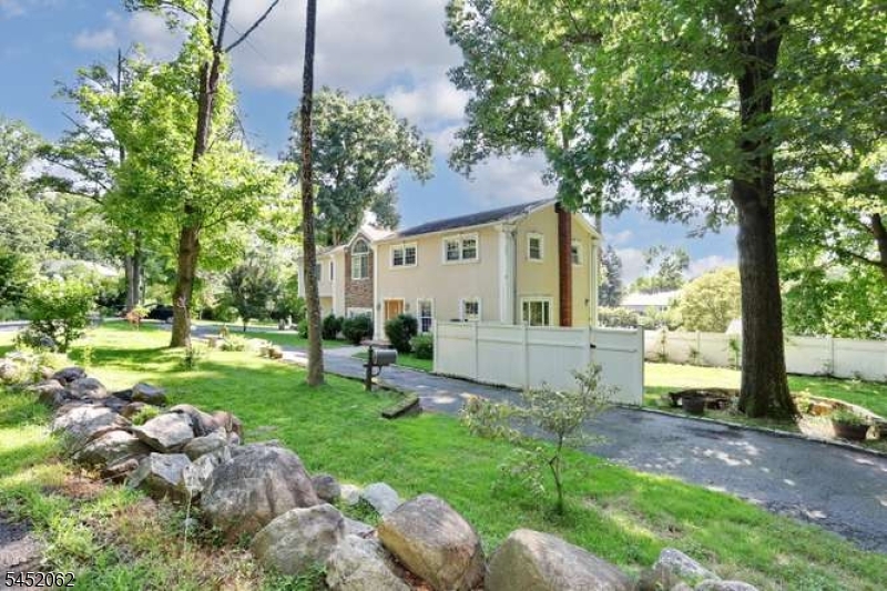 61 Intervale Rd Property Photo 20