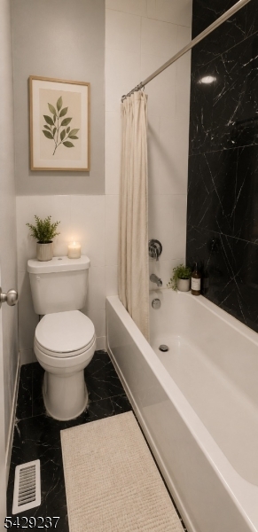 16 Boylan St Property Photo 11