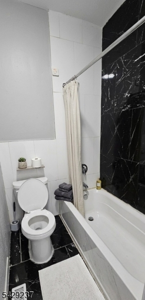 16 Boylan St Property Photo 12