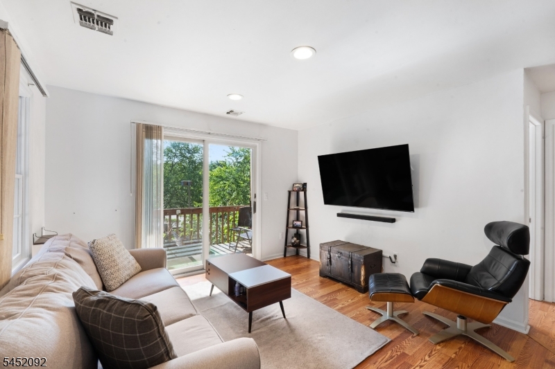 115 Stonyridge Dr 115 Property Photo 5
