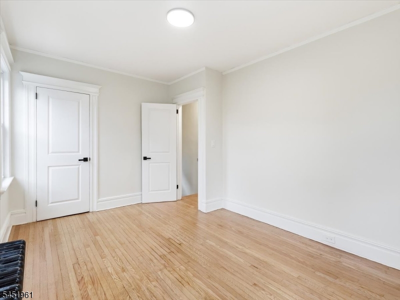 56 Prospect St Property Photo 23