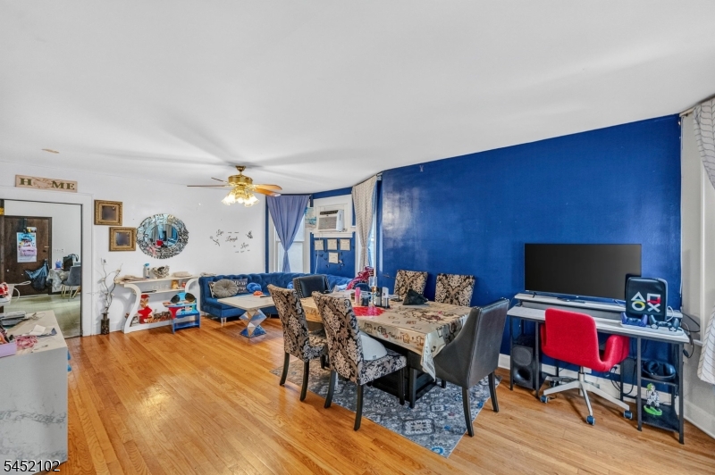 334 Trenton Ave Property Photo 15