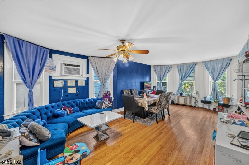 334 Trenton Ave Property Photo 17