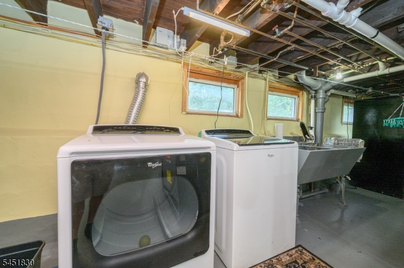 938 Ray Ave Property Photo 30