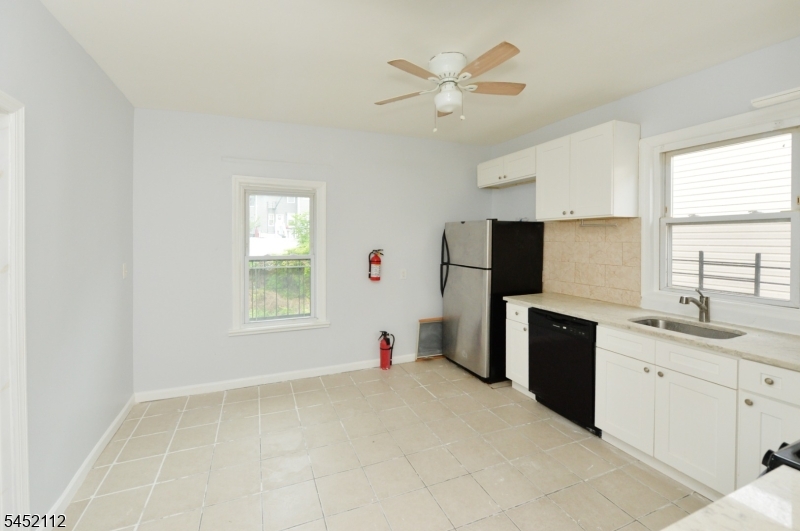45 Hedden Ter Property Photo 5