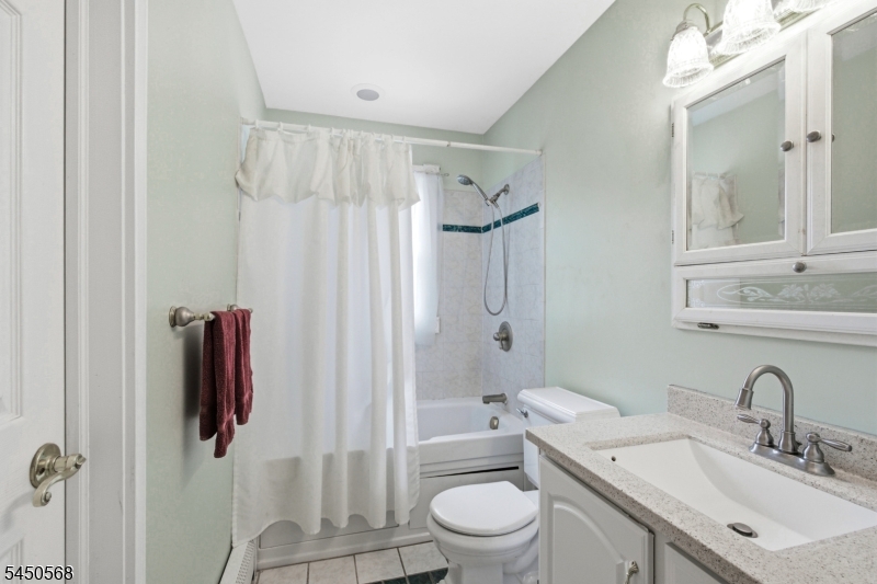 97 Shore Rd Property Photo 17