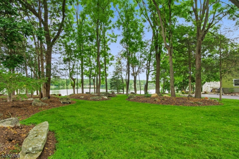 97 Shore Rd Property Photo 36