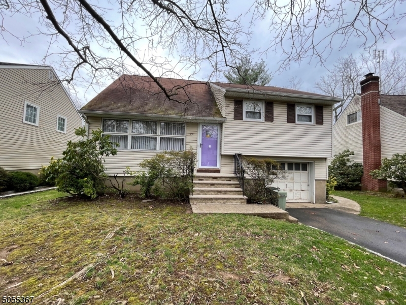 70 Beverly Rd 1 Property Photo 1