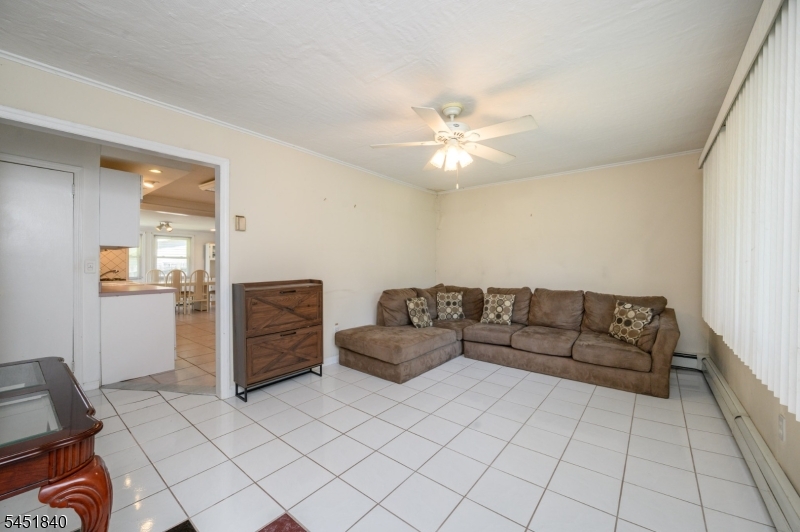 34 Hunterdon Rd Property Photo 3