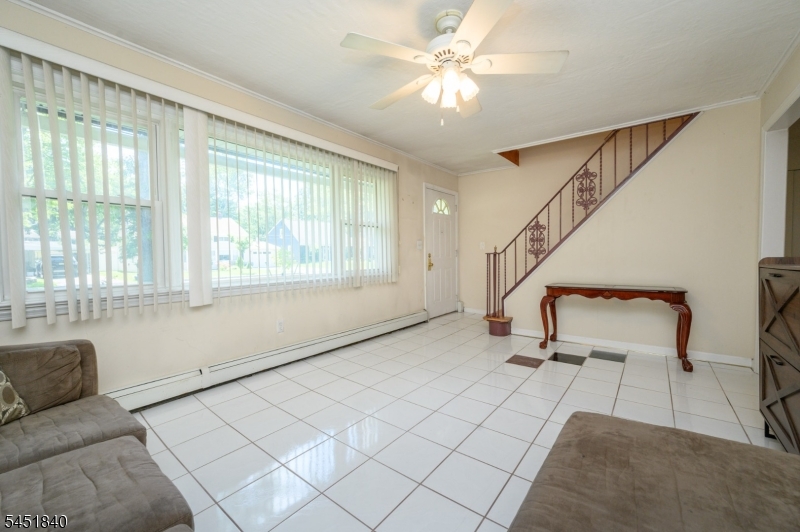 34 Hunterdon Rd Property Photo 5