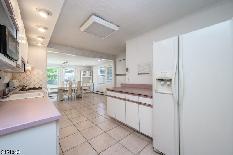 34 Hunterdon Rd Property Photo 6