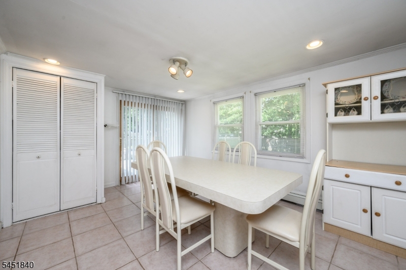34 Hunterdon Rd Property Photo 10