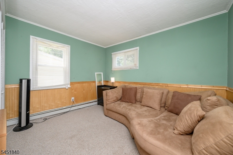 34 Hunterdon Rd Property Photo 13