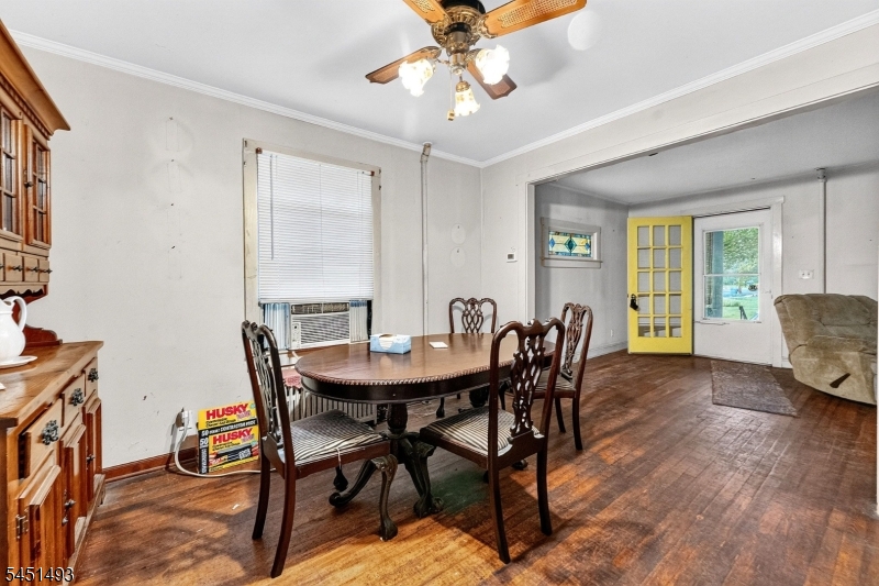 66 Charles St Property Photo 5