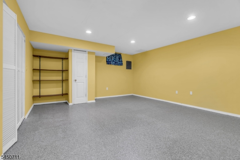 8 Edith Pl Property Photo 19
