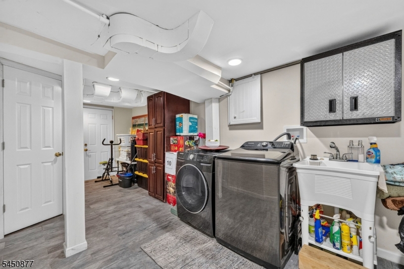 97 Wabash Ave Property Photo 33