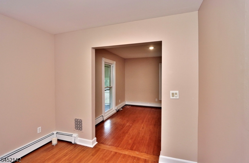 44 Christopher St 1 Property Photo 19