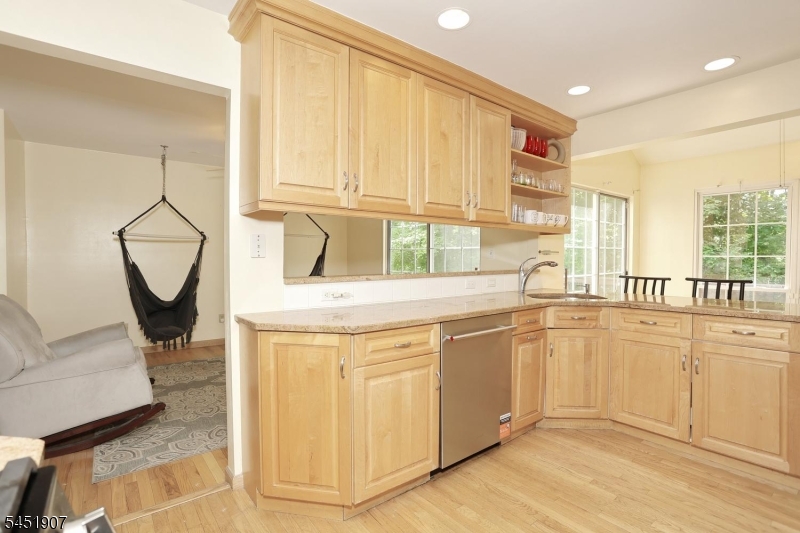 14 Birdseye Cir Property Photo 11