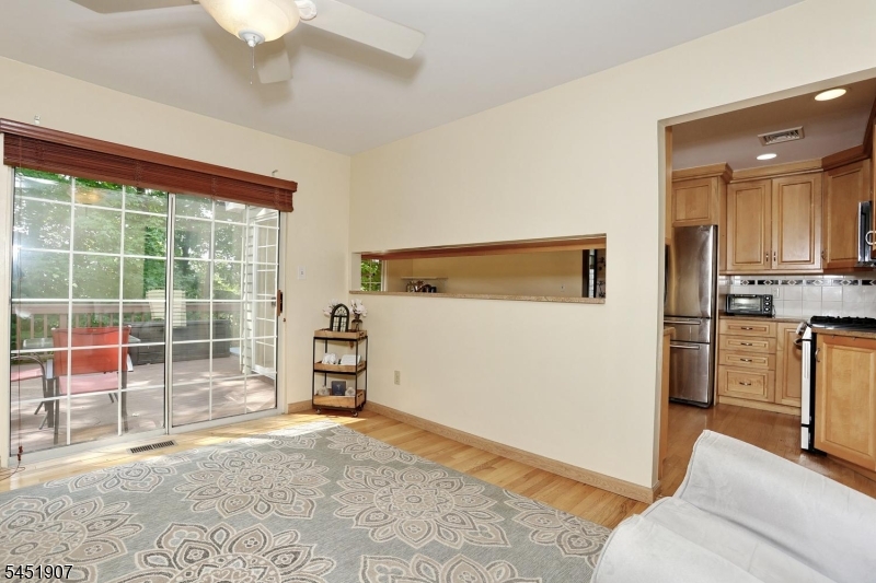 14 Birdseye Cir Property Photo 15