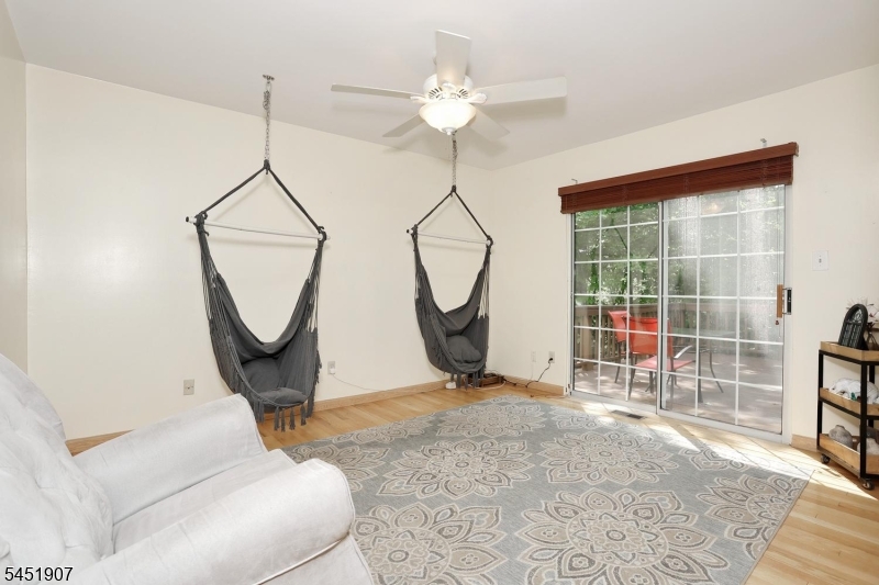 14 Birdseye Cir Property Photo 19