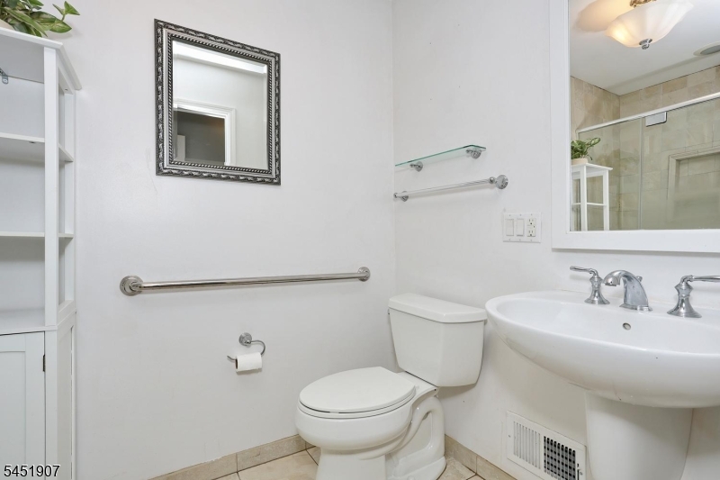 14 Birdseye Cir Property Photo 20