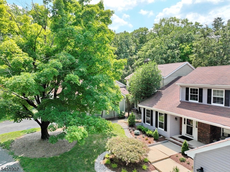 14 Birdseye Cir Property Photo 42