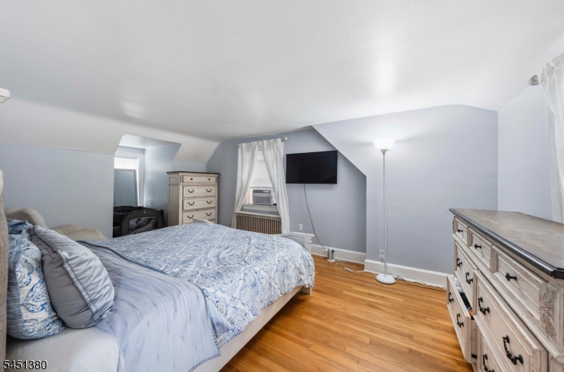 668 Greenbrook Rd Property Photo 12