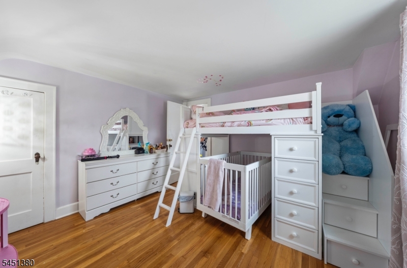 668 Greenbrook Rd Property Photo 13