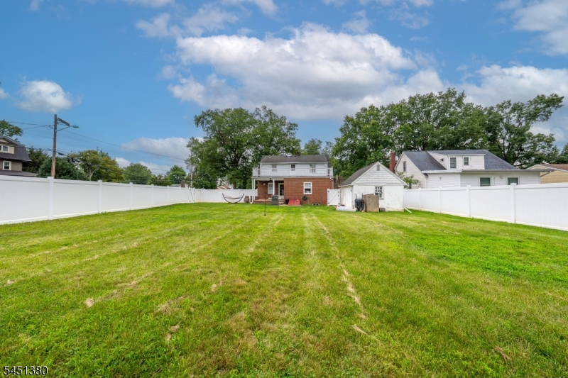 668 Greenbrook Rd Property Photo 24