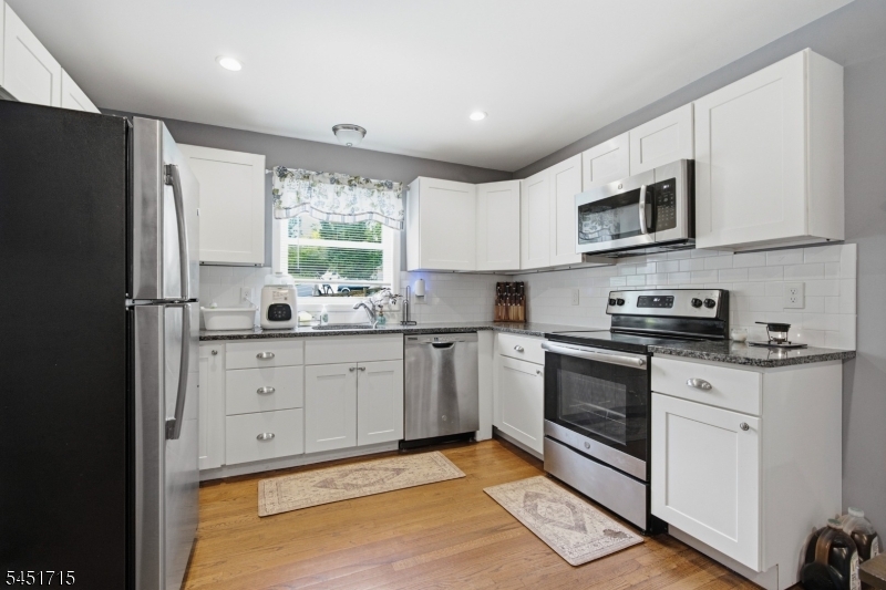 7 Mount Pisgah Ave Property Photo 4