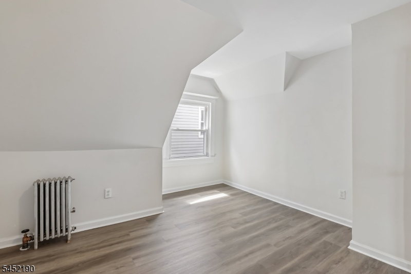 19 Nassau Pl Property Photo 25